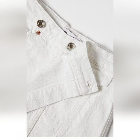 NWT ZARA white denim skort with pockets, white Size 13-14 - Picture 3 of 4